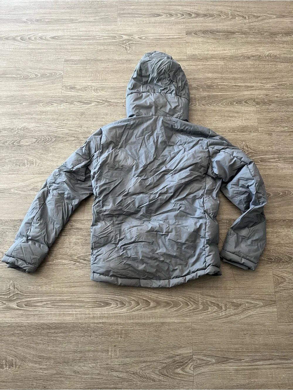 Uniqlo Down Puffer Winter Jacket Seamless Parka Mens Small Gray Hooded 2015